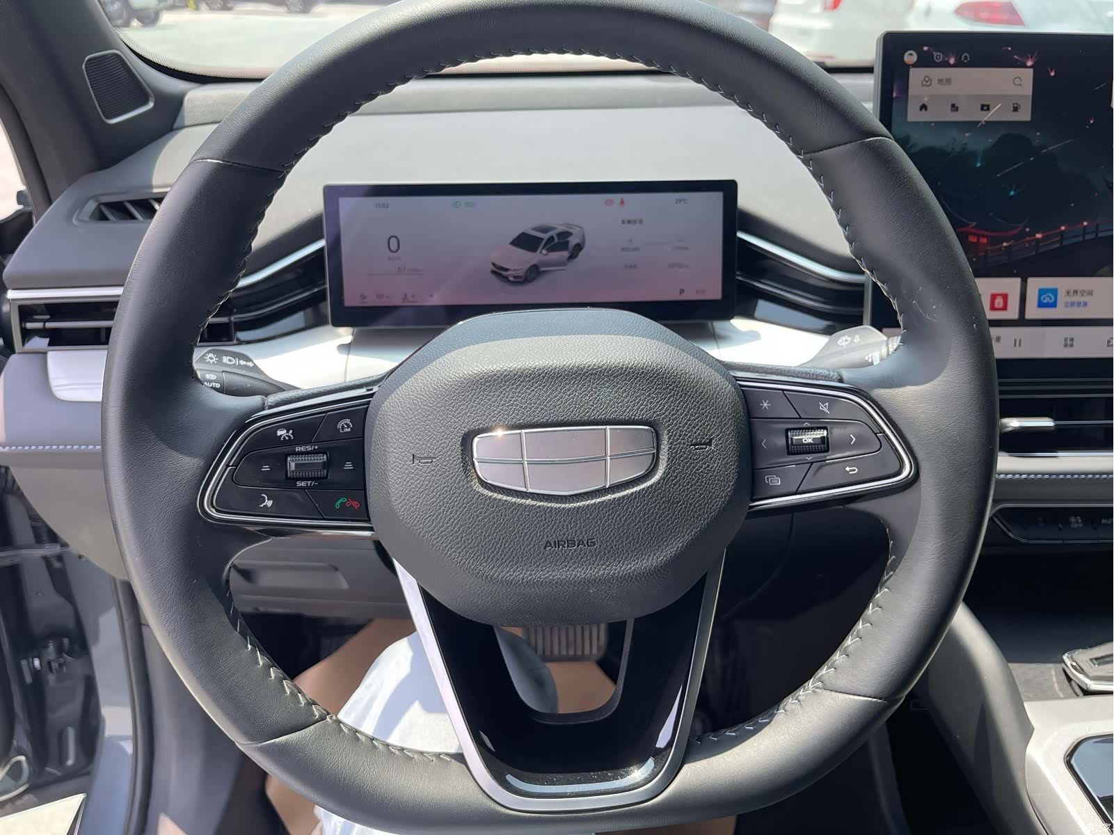 Geely Preface, 2025 8