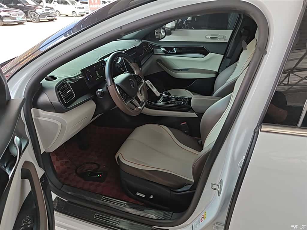 BYD Qin, 2023 15
