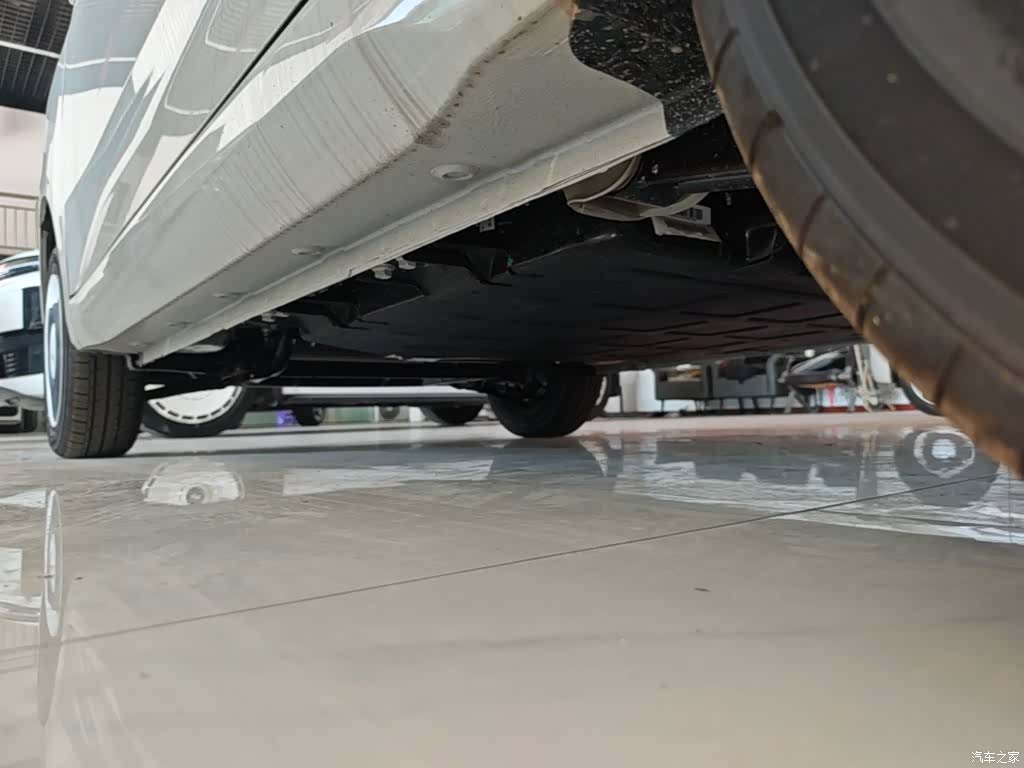 Wuling MINIEV, 2026 22