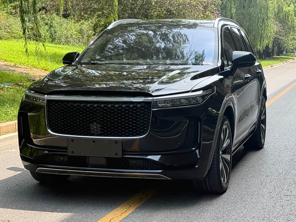 Li Auto ONE