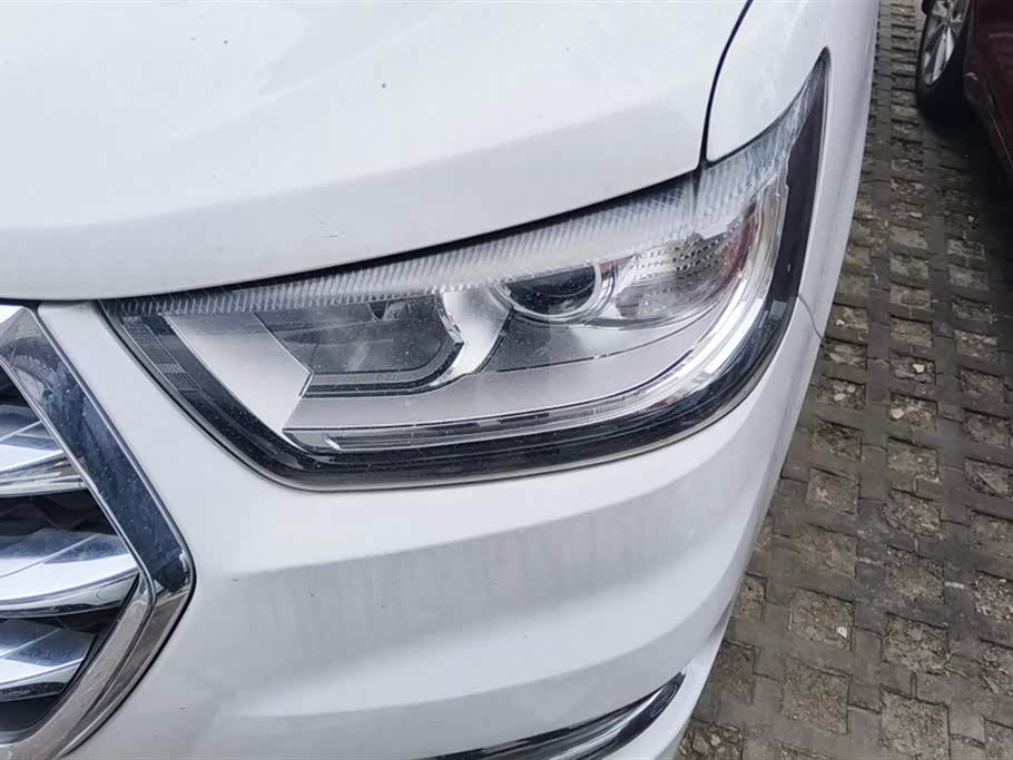 JAC Refine Ruifeng M4