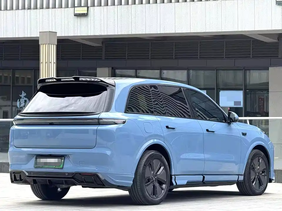 Li Auto Ideal L8