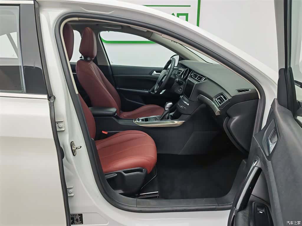 Peugeot 408, 2018 23