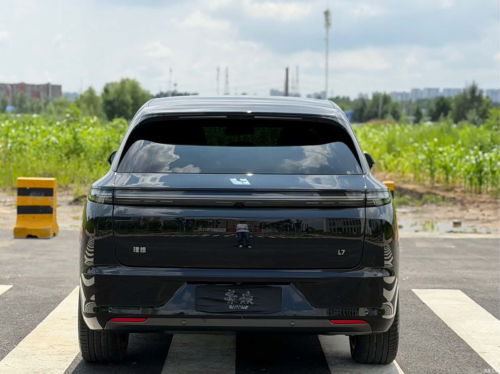 Li Auto L7, 2023 все фото
