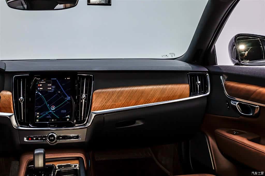 Volvo S90, 2025 23