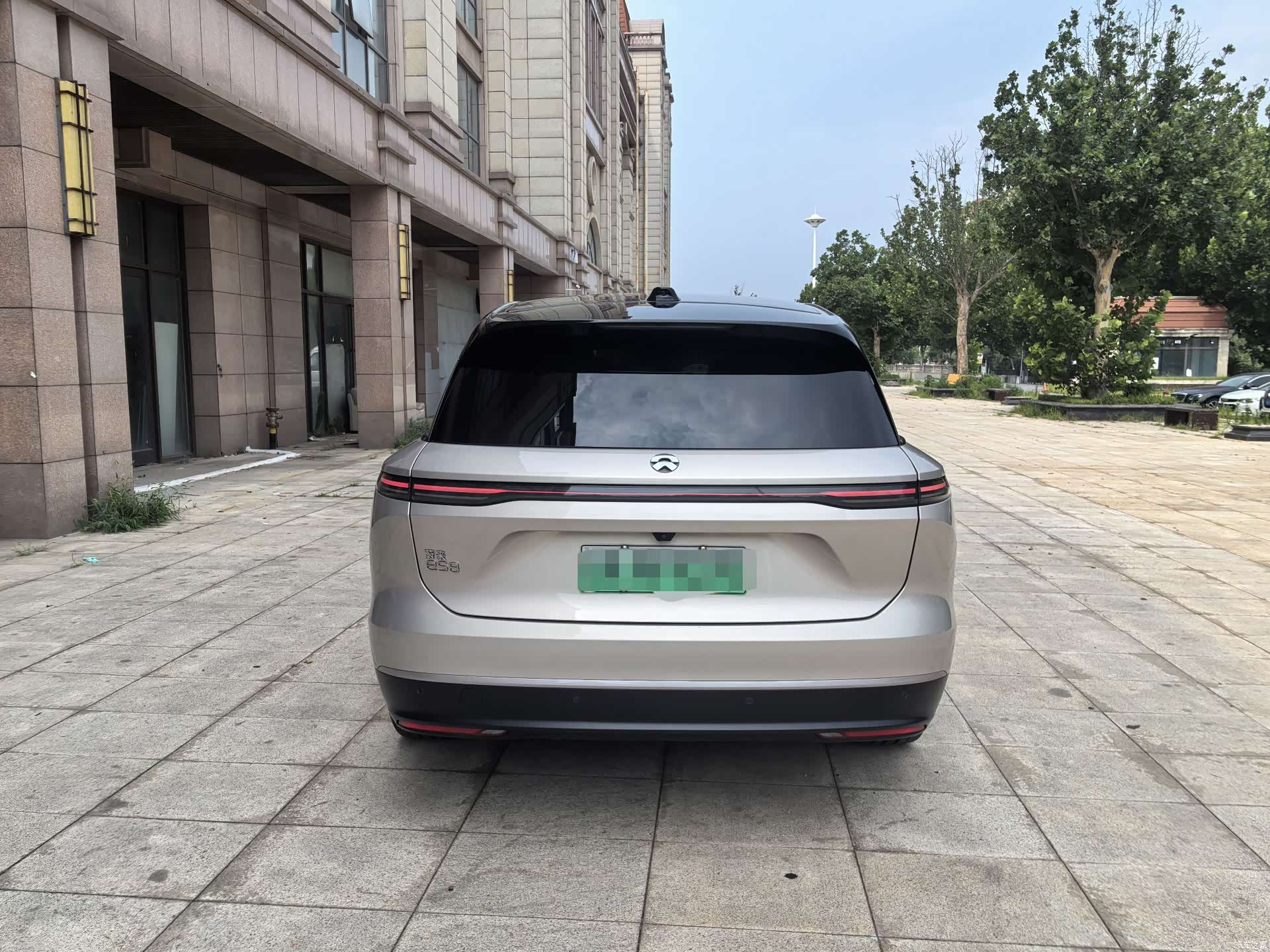 NIO ES8, 2023 4