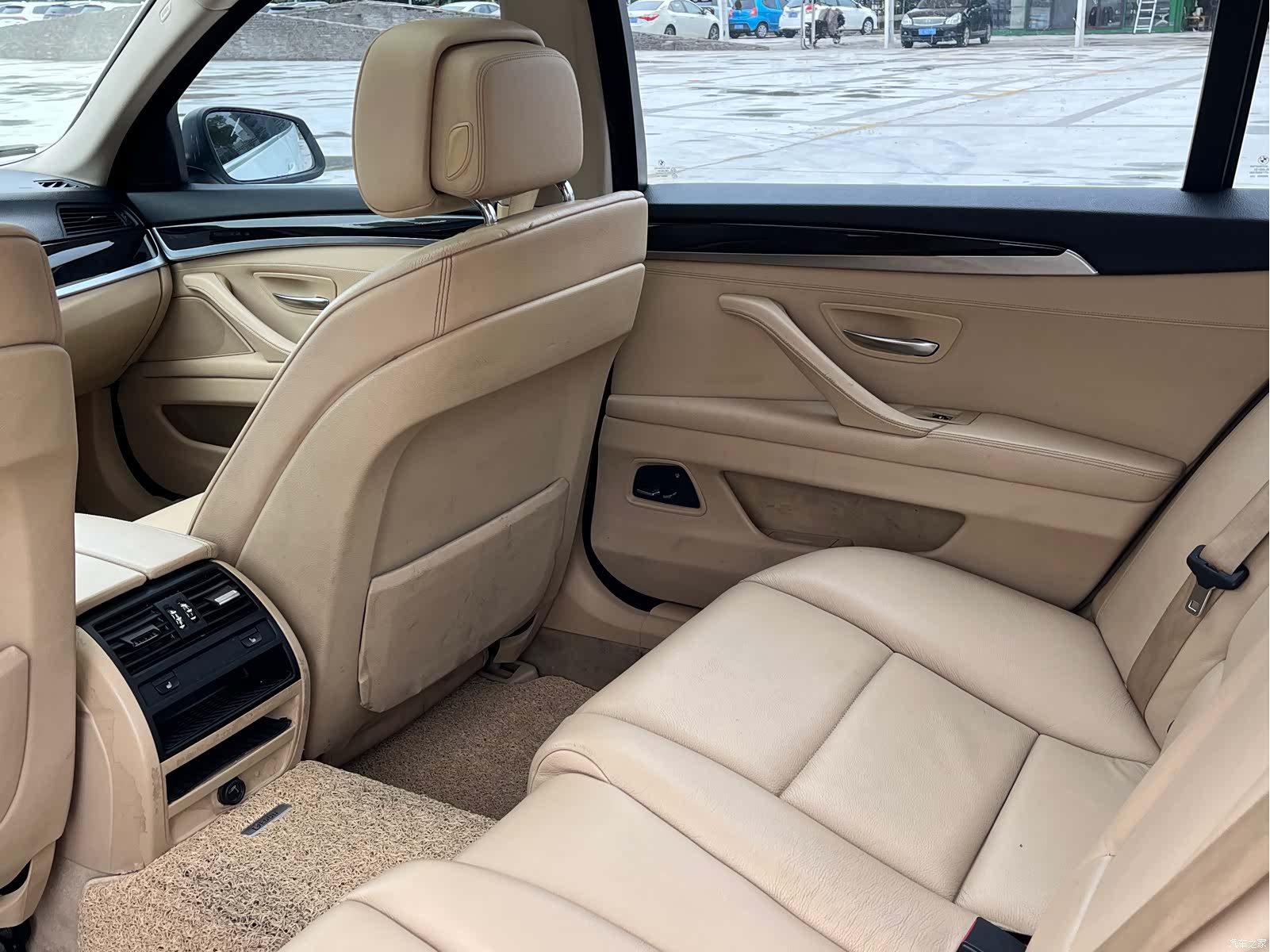 BMW 5 Series, 2013 10