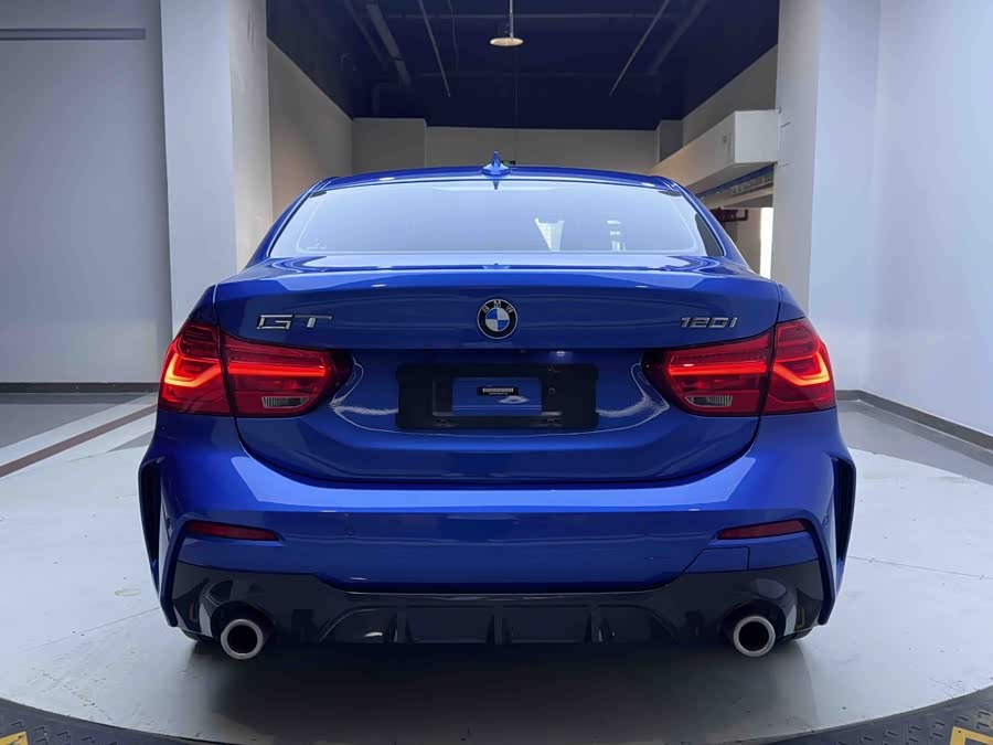 BMW 1 Series 2020, фото 5