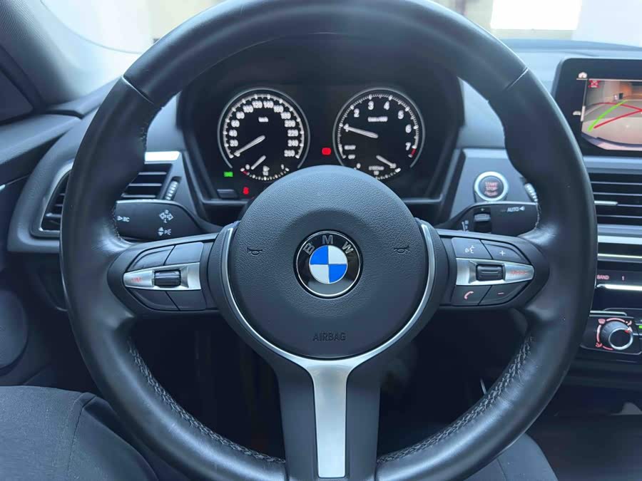 BMW 1 Series 2020, фото 13