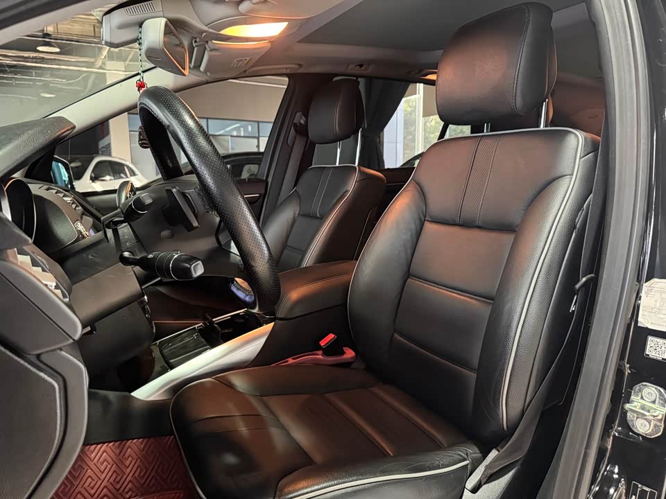 Mercedes-Benz R-class