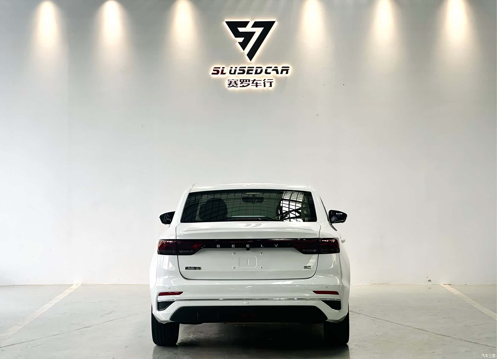 Geely Emgrand, 2022 8