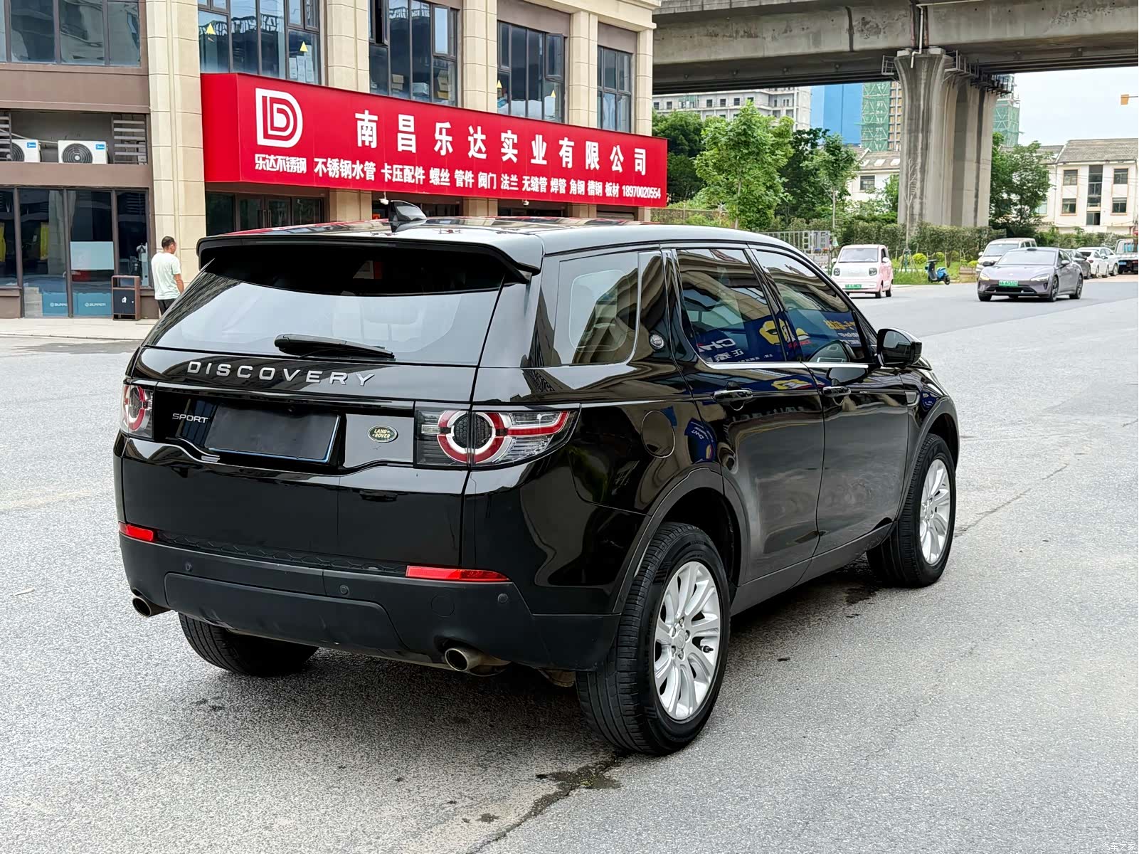 Land Rover Discovery, 2019 9