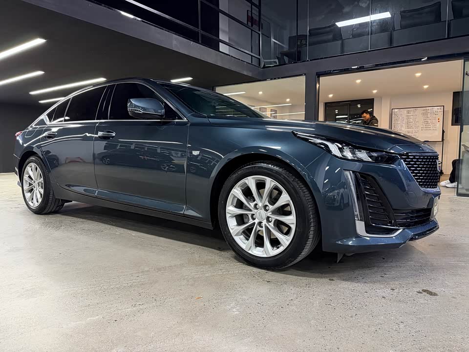 Cadillac CT5