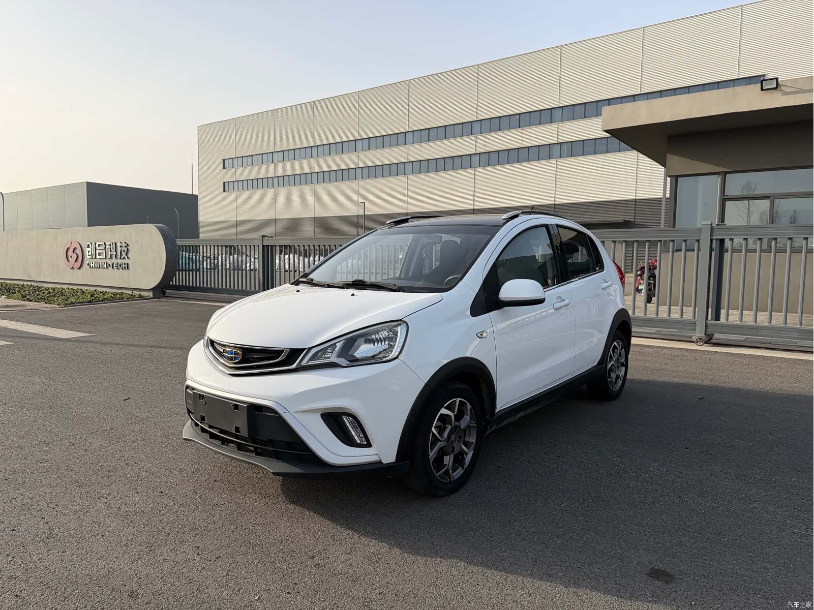 Geely X1, 2018 1