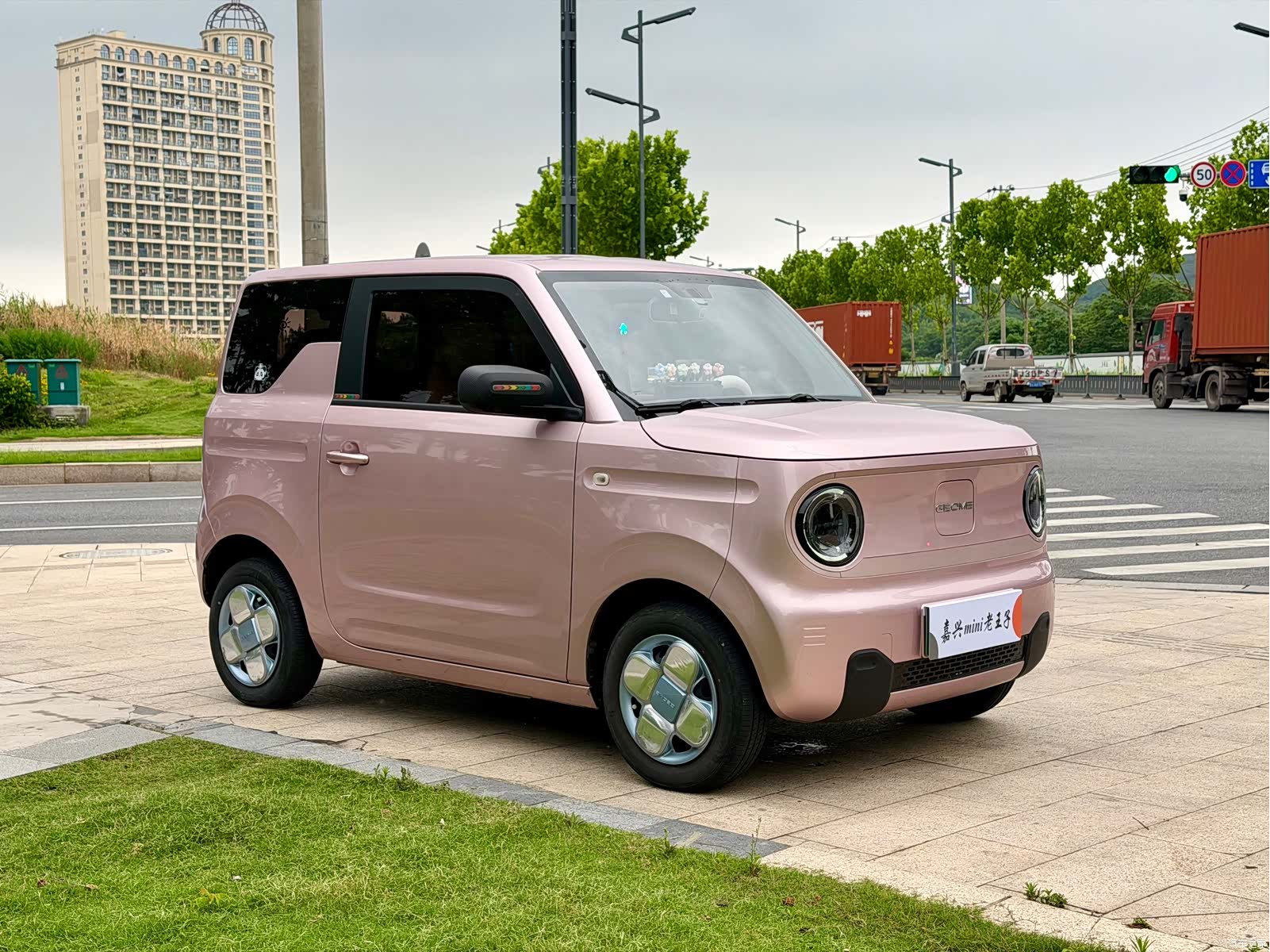 Geely Panda, 2023 8