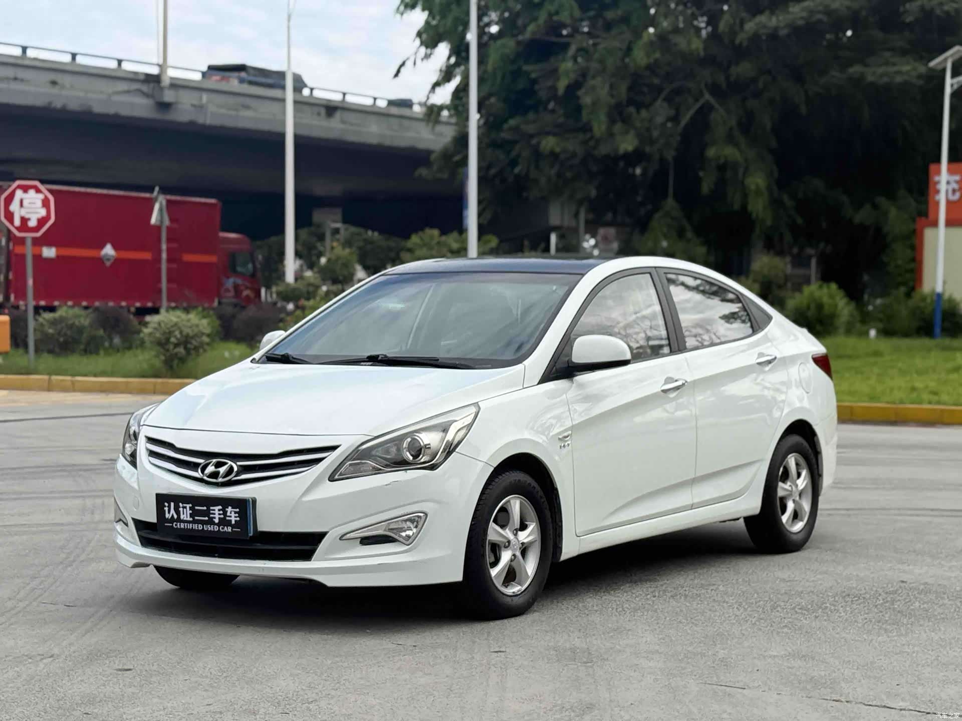 Hyundai GLX, 2014 10