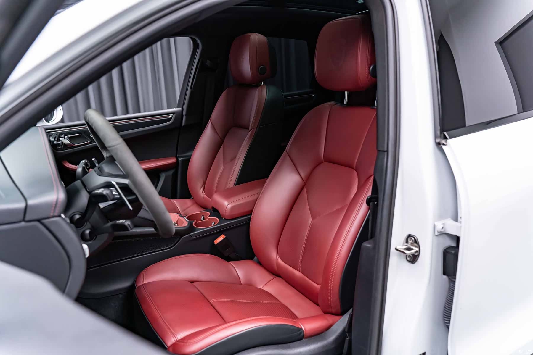 Porsche Macan, 2022 8