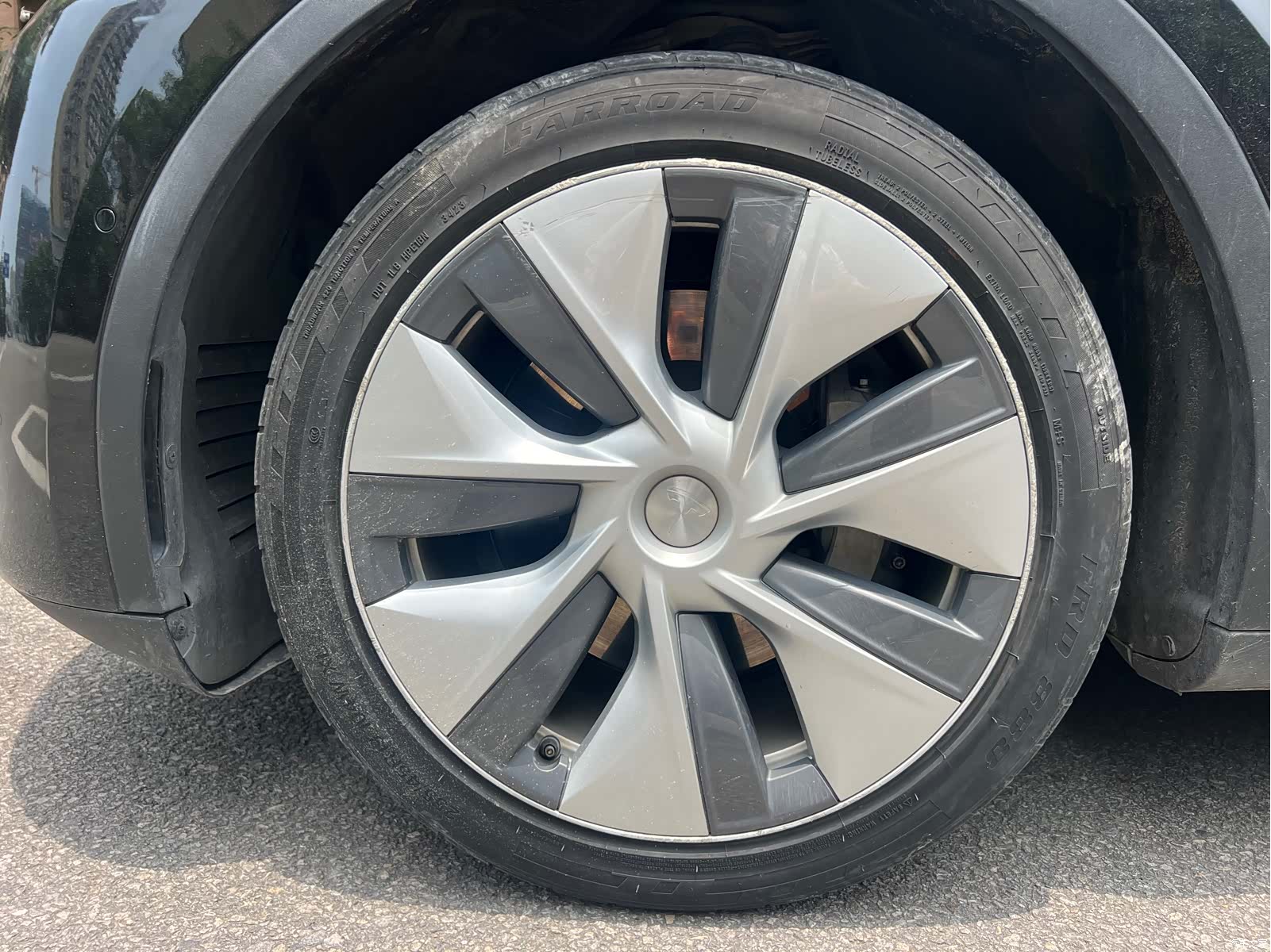 Tesla Model Y, 2022 4