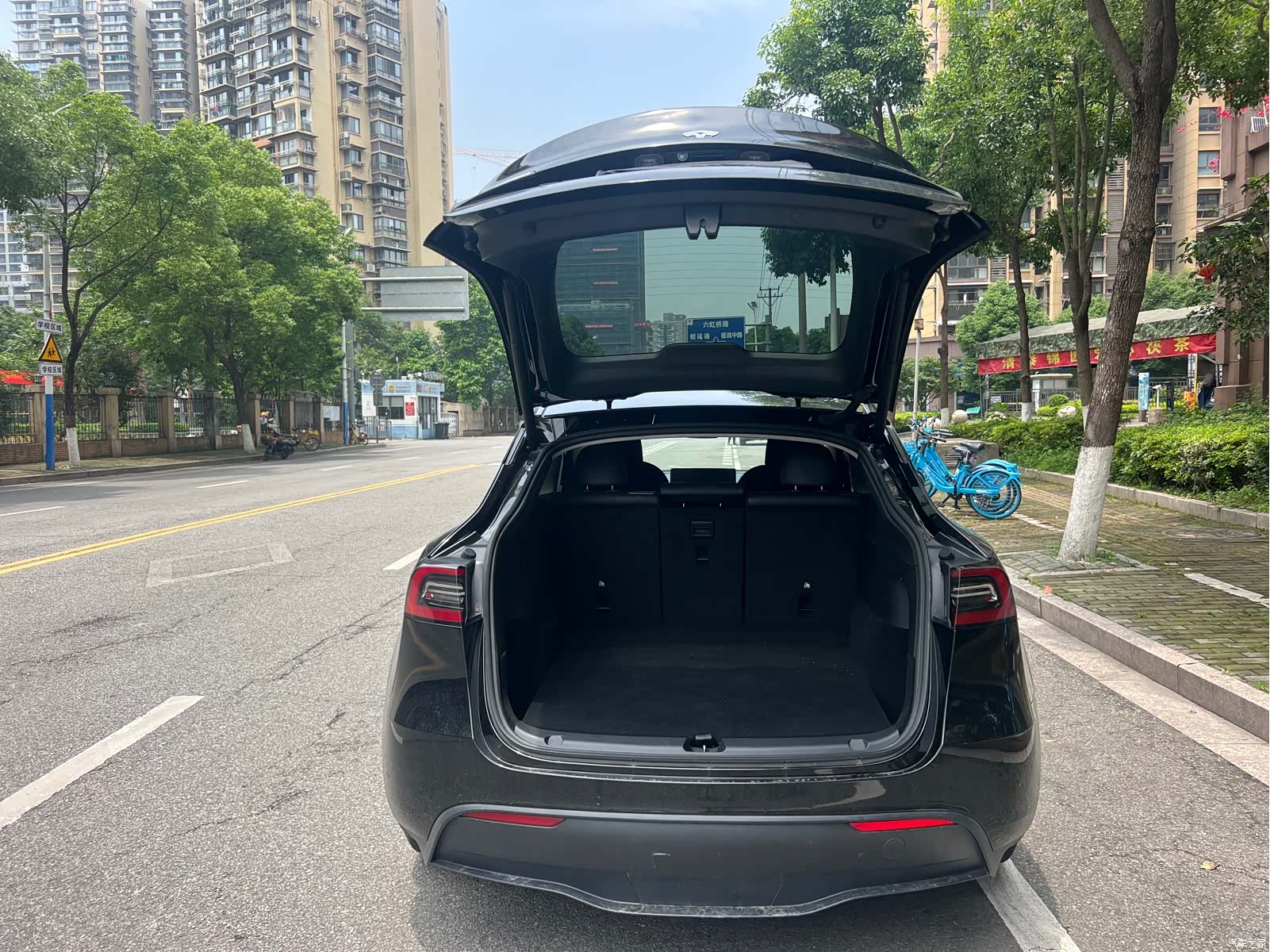 Tesla Model Y, 2022 9