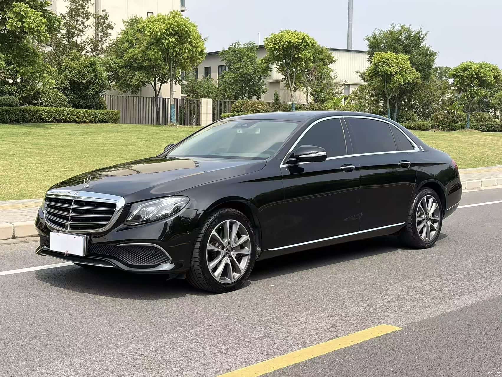 Mercedes-Benz E-Class, 2018 1