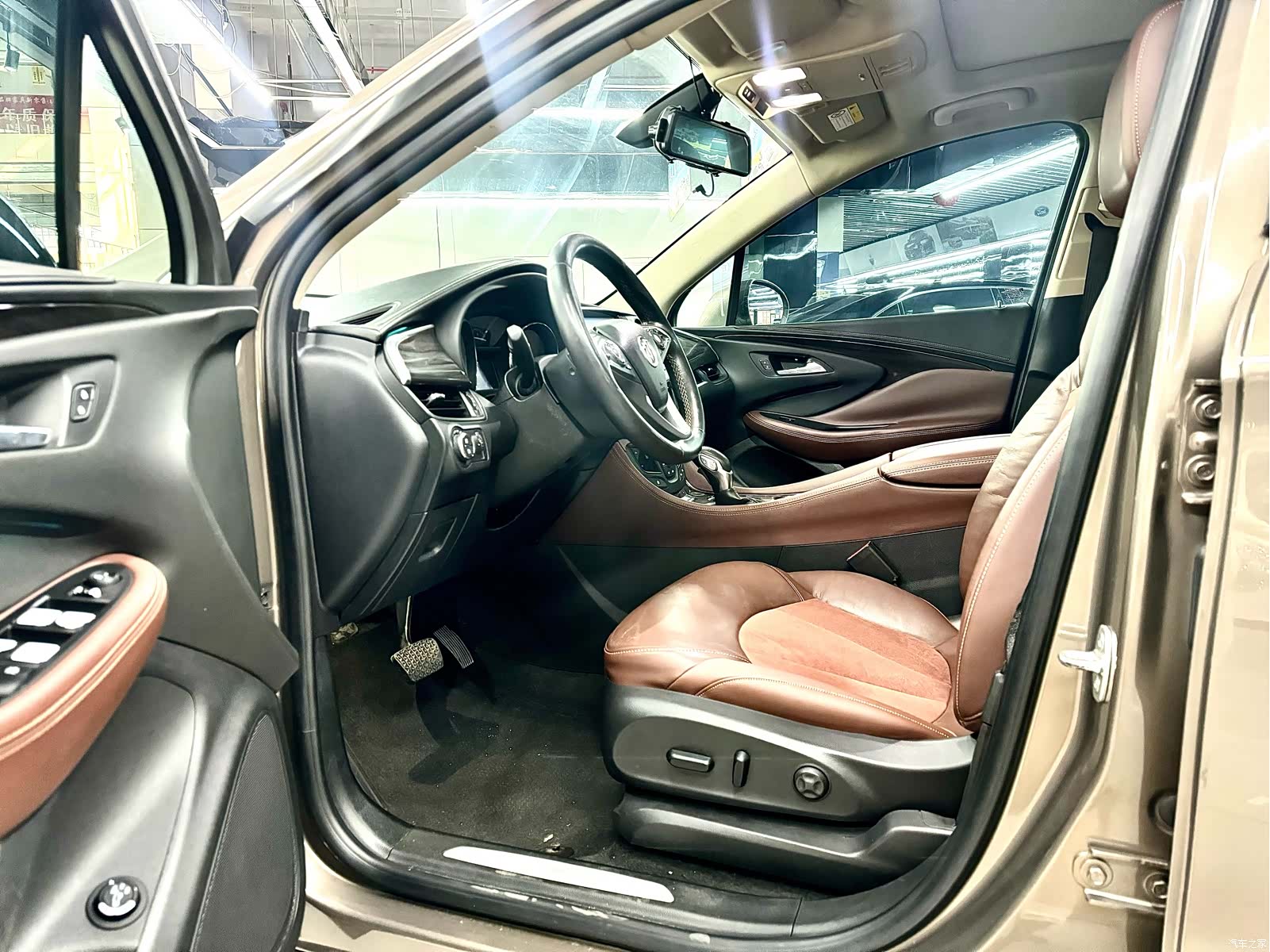 Buick Envision Plus, 2017 8