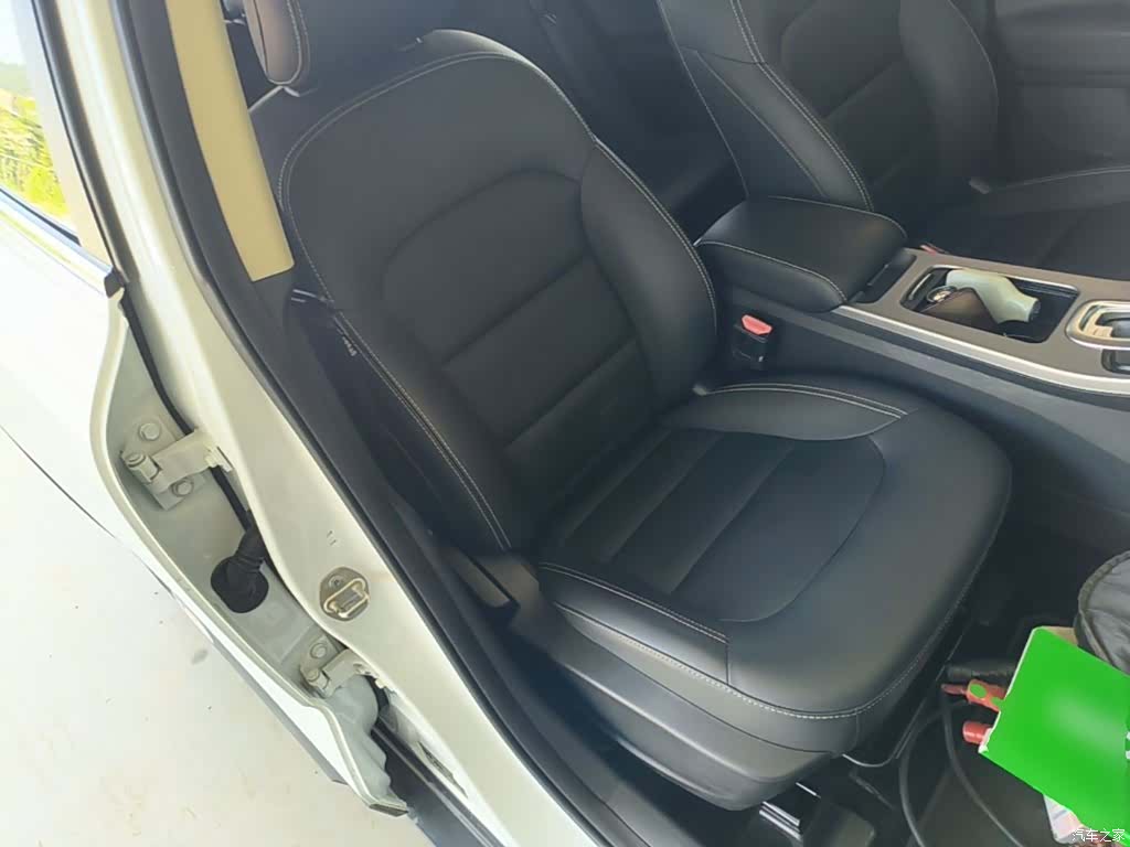 Geely Emgrand, 2019 25