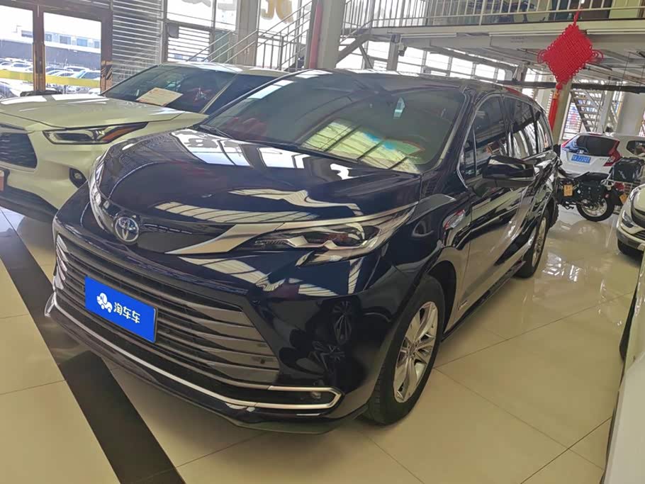 Toyota Sienna 2021 2.5L