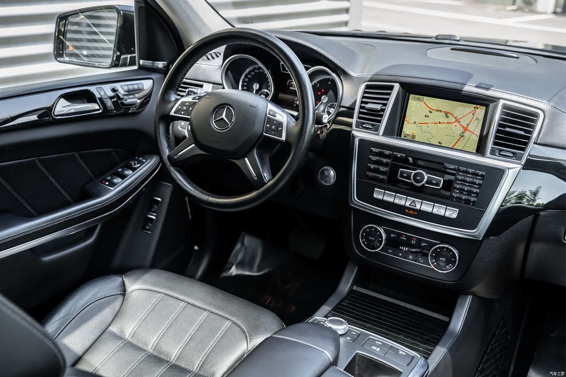 Mercedes-Benz GL-Class, 2014 10
