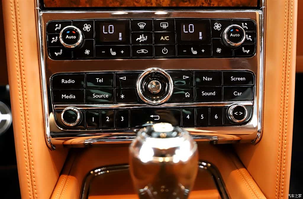 Bentley Mulsanne, 2018 13