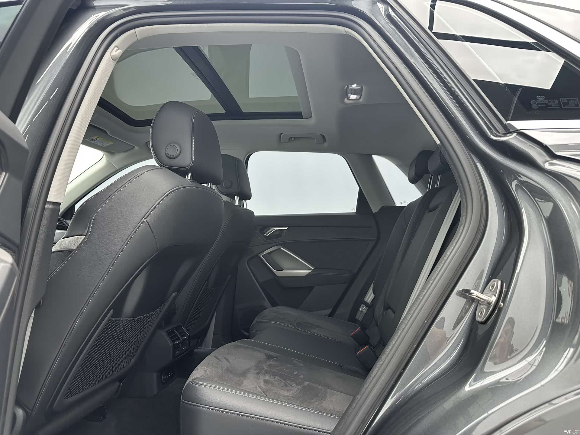 Audi Q3, 2022 6