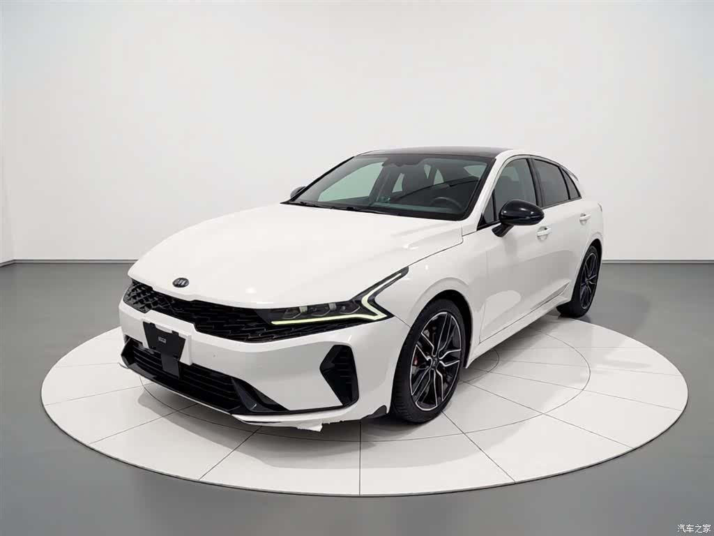 Kia K5, 2021 2