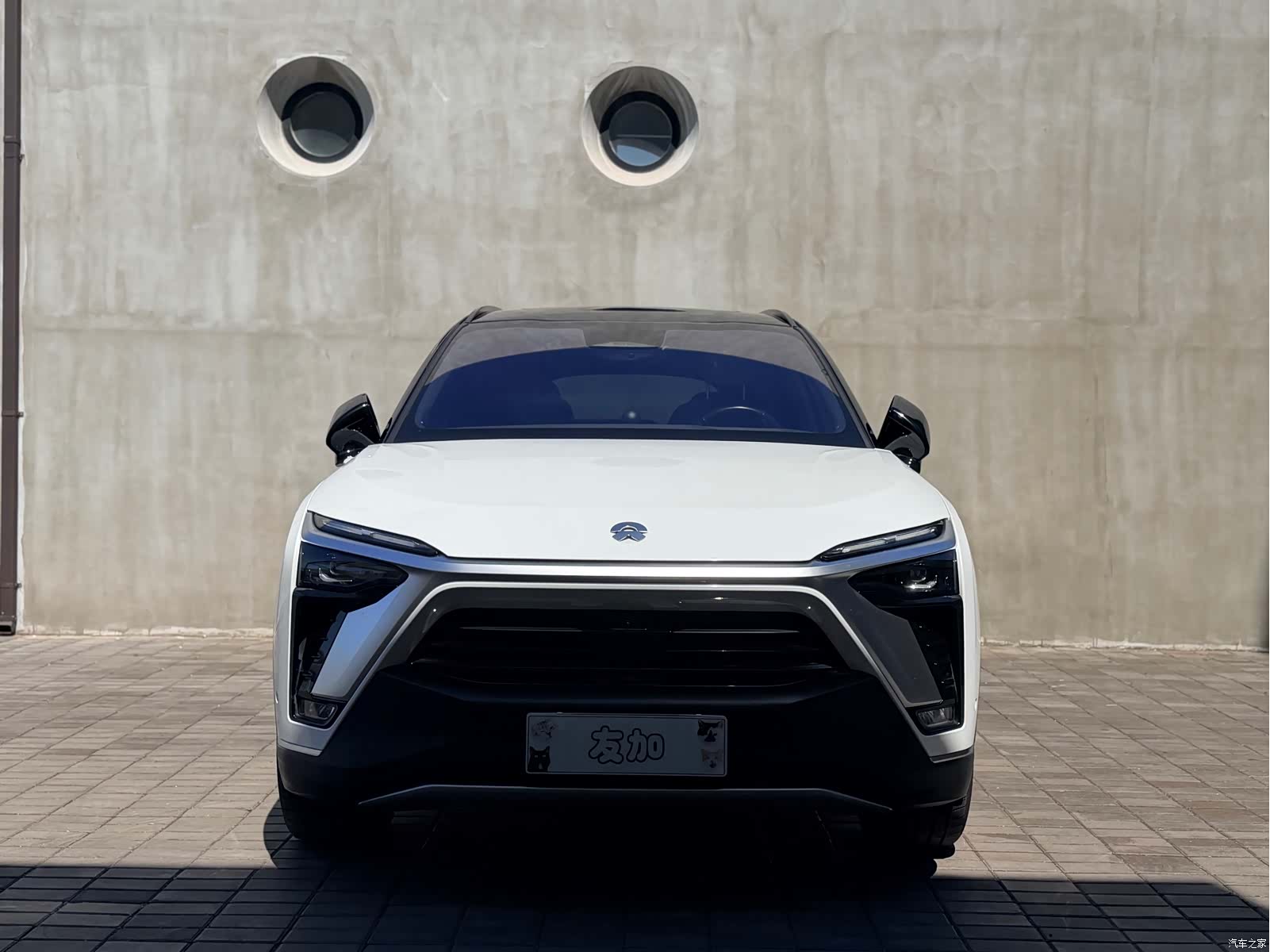 NIO ES8, 2021 2