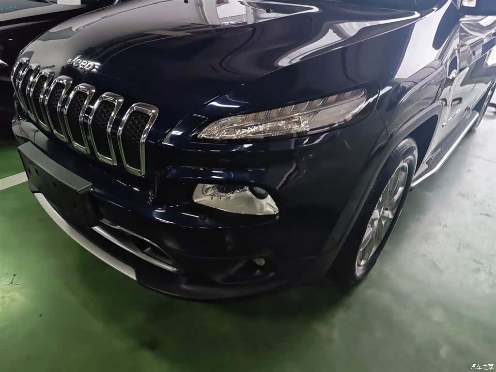 Jeep Cherokee, 2016 18