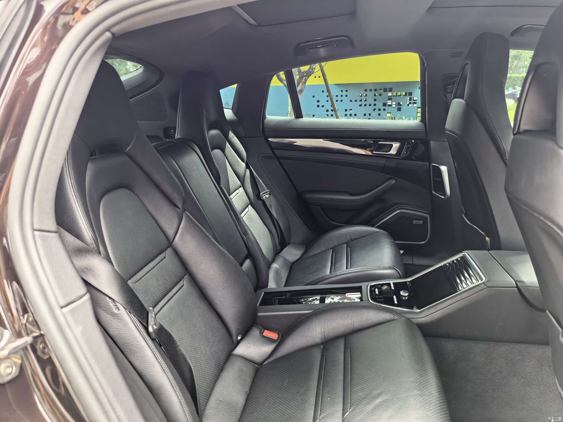Porsche Panamera, 2018 12