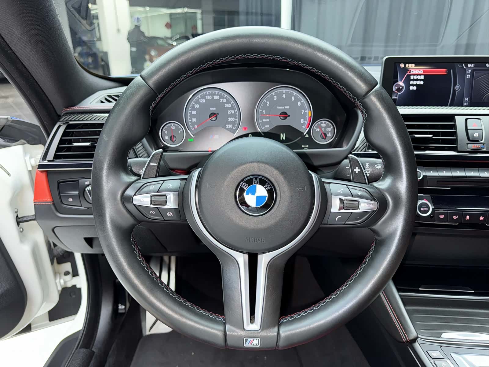 BMW M4, 2015 16
