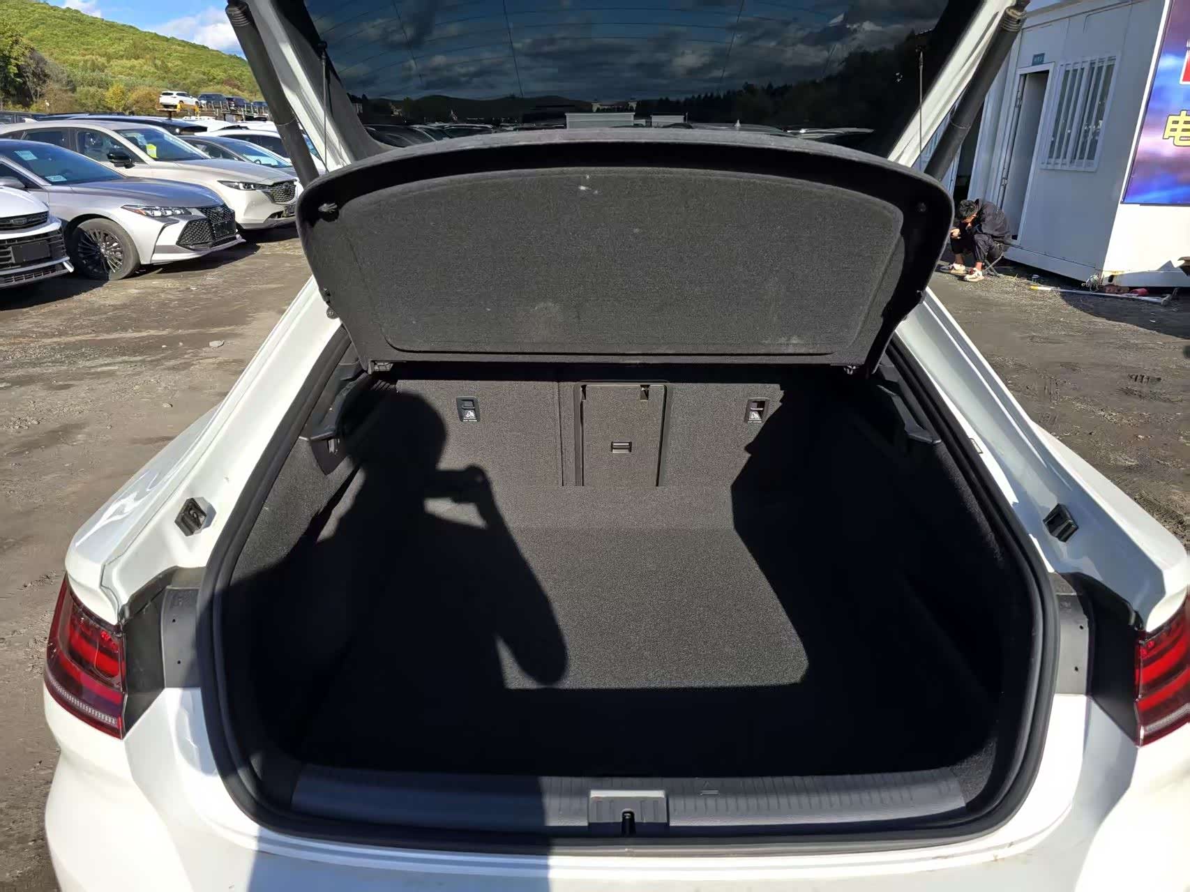 Volkswagen CC, 2023 16