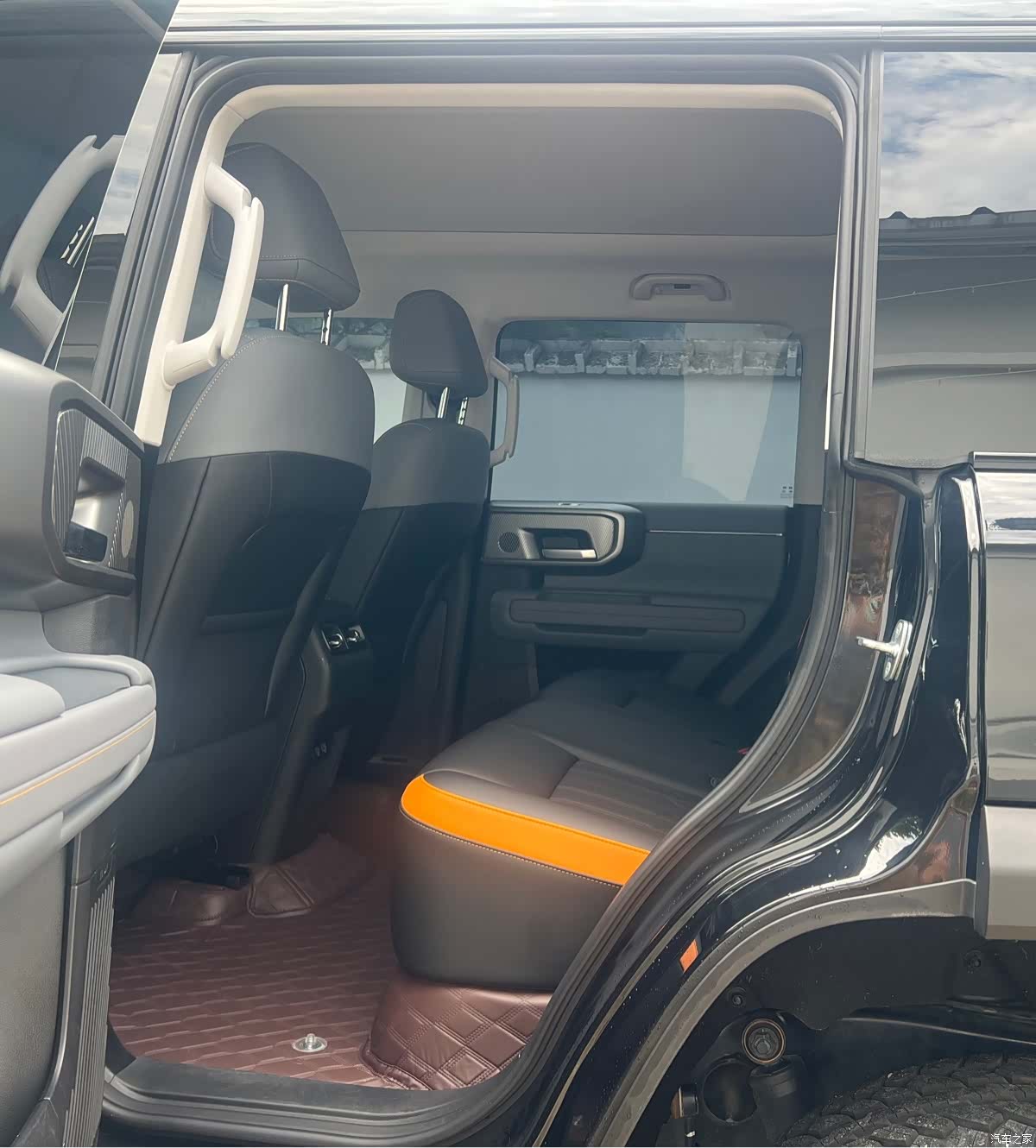 BAIC BJ40, 2026 7