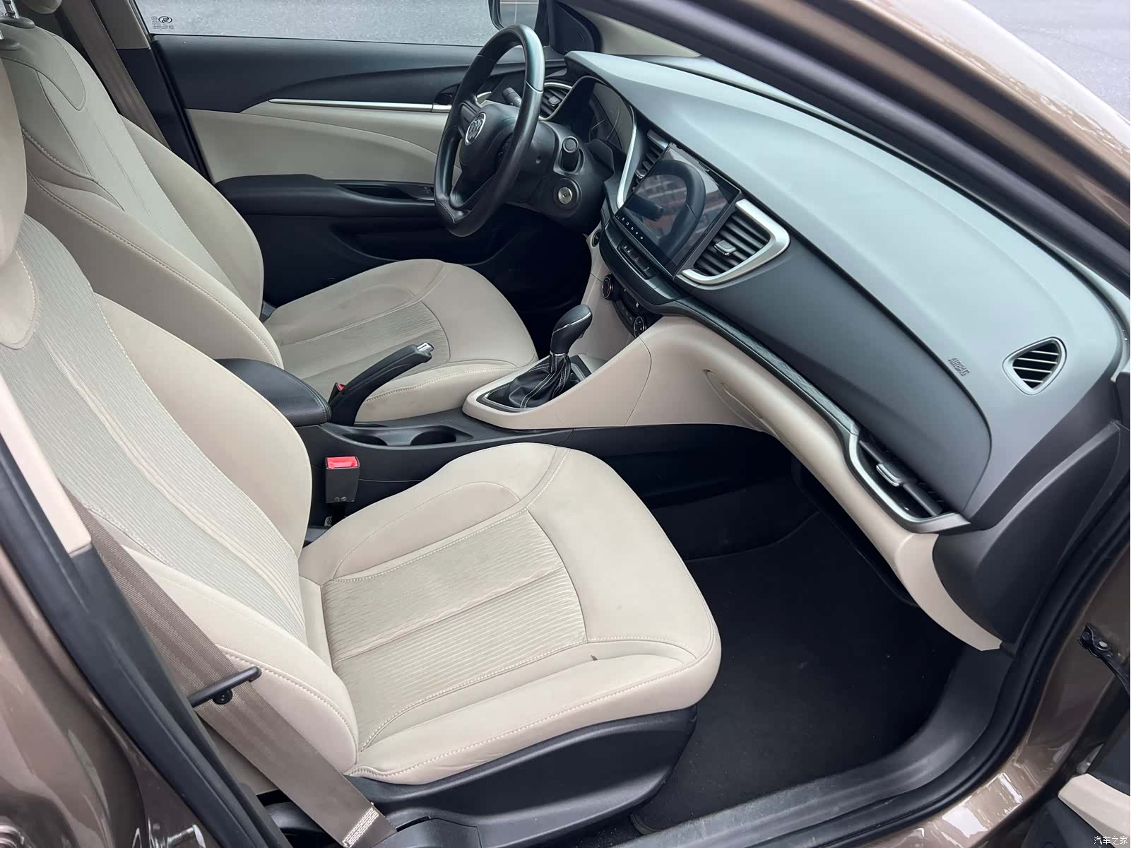 Buick 15N, 2017 12