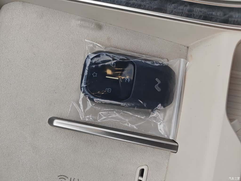 NIO L90, 2025 11