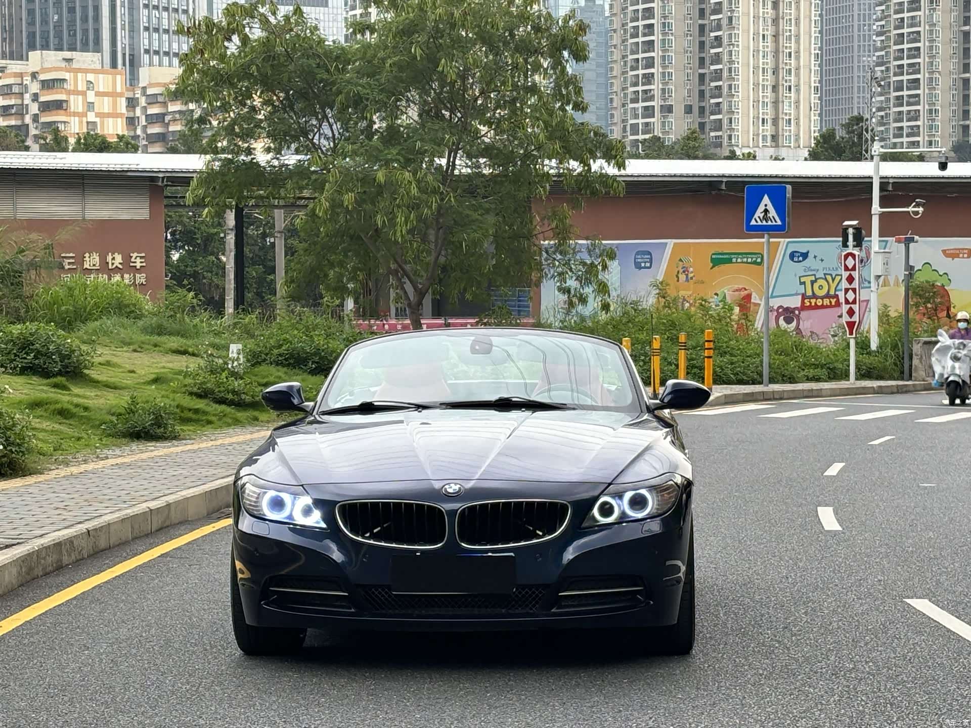 BMW Z4, 2013 3