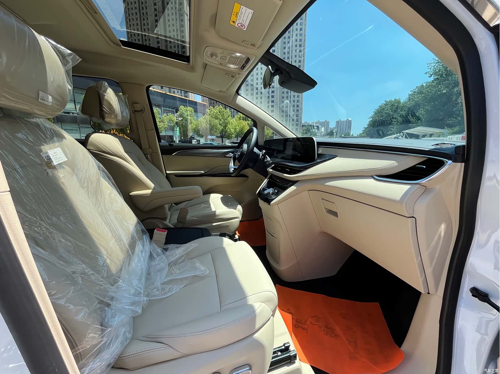 Buick GL8, 2025 19