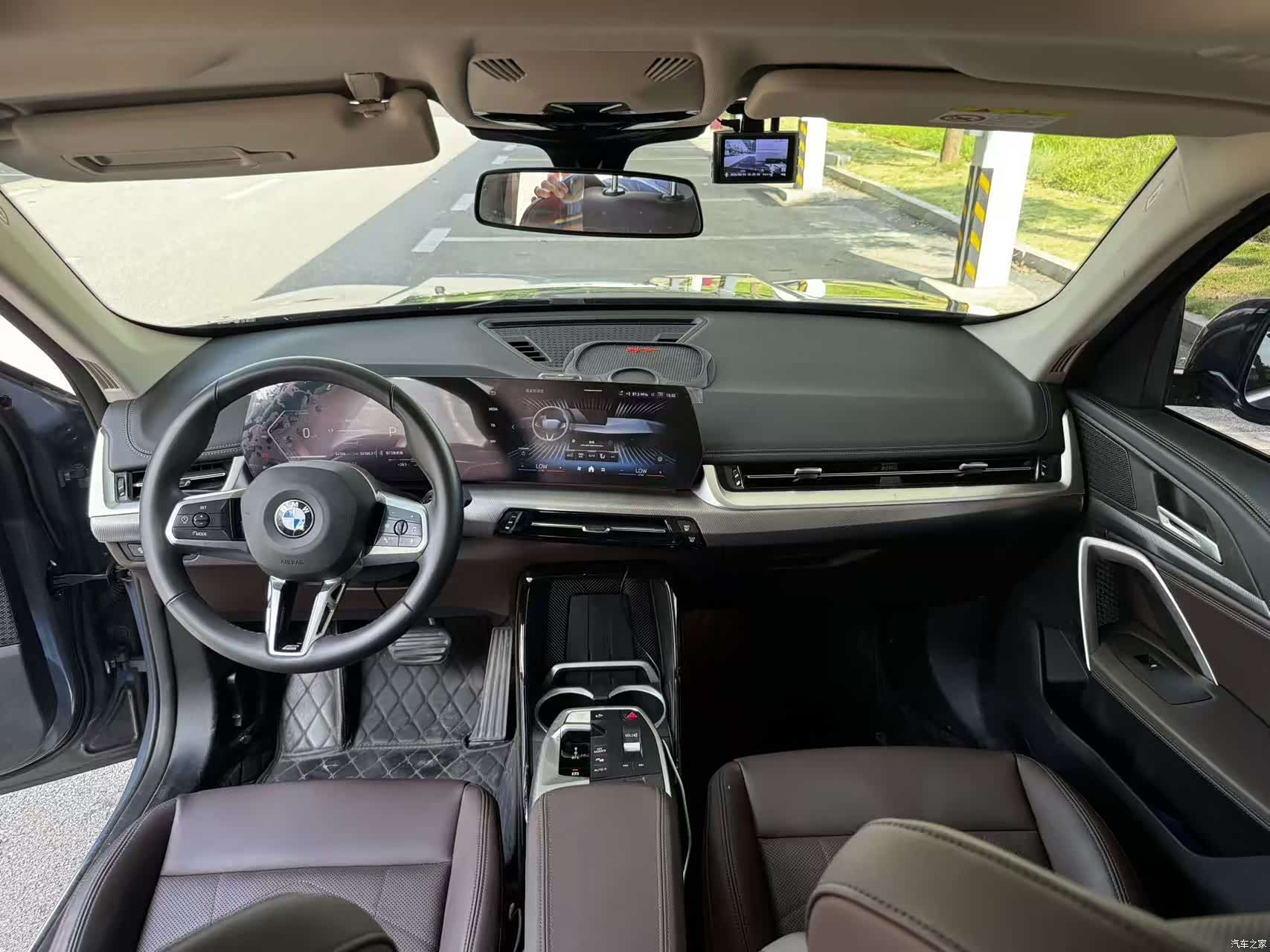 BMW X1, 2023 10