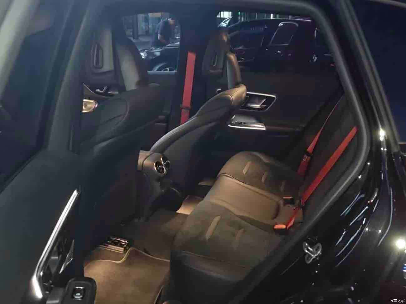 Mercedes-Benz GLC, 2025 все фото