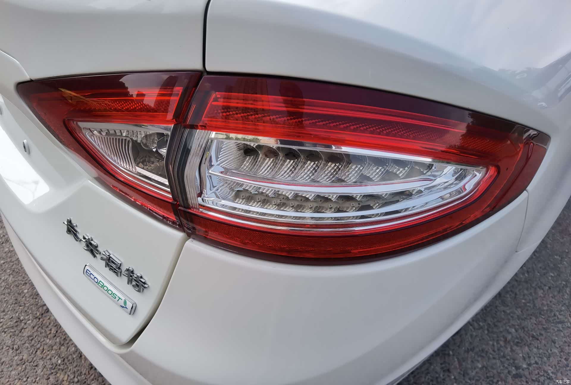 Ford Mondeo, 2016 8