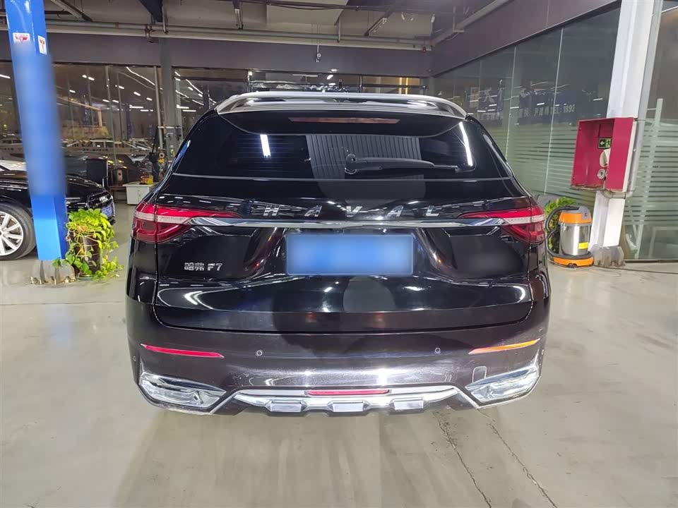 Haval F7