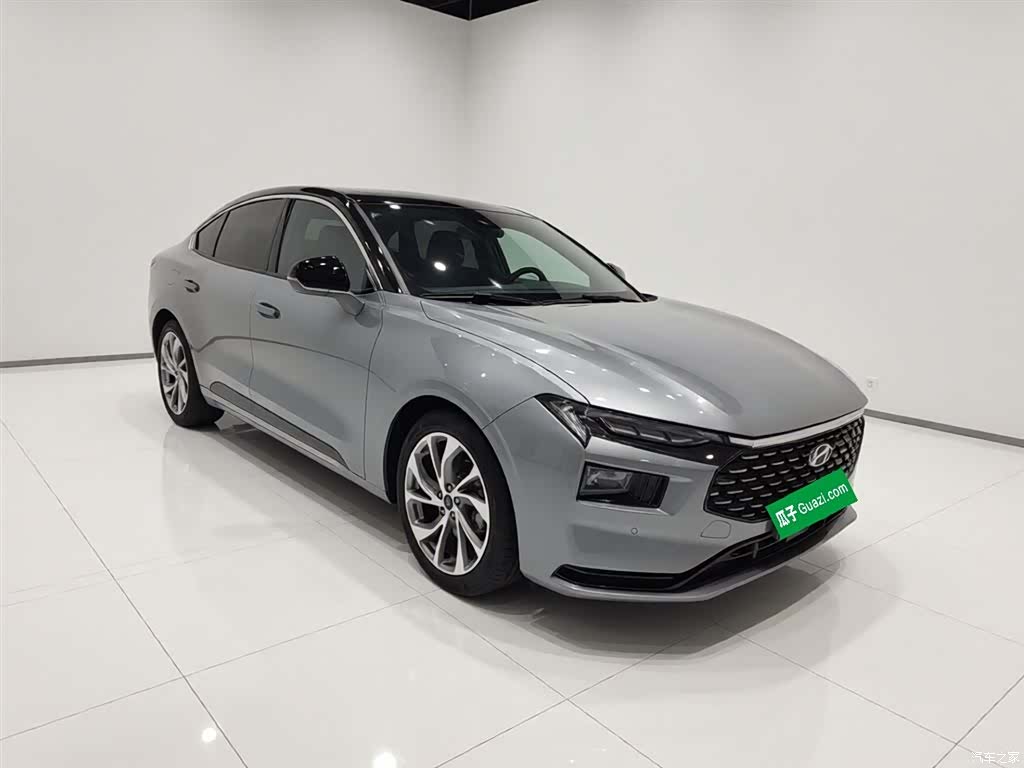 Ford Mondeo, 2023 3