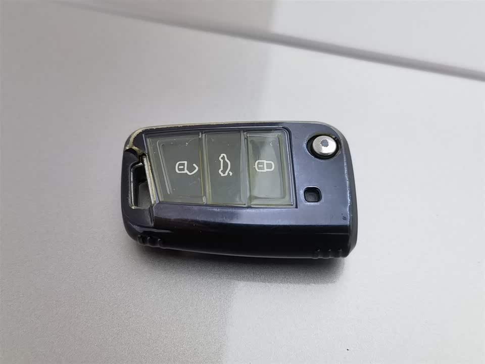 Volkswagen T-ROC exploring Songs