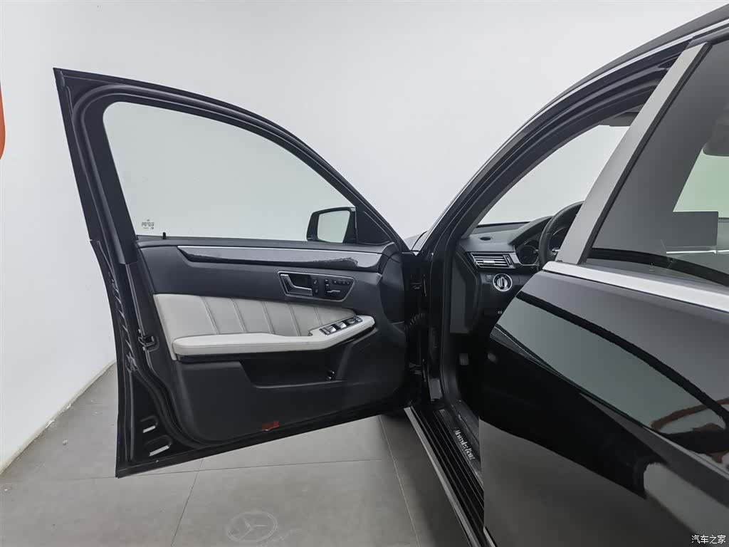 Mercedes-Benz E-Class, 2013 8
