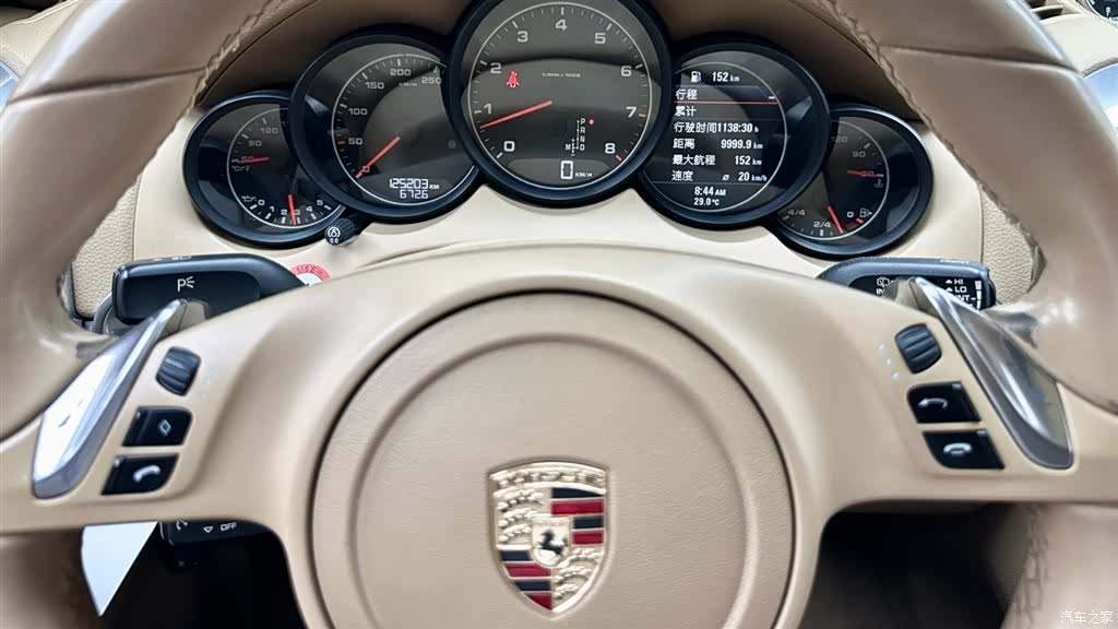 Porsche Cayenne, 2012 17