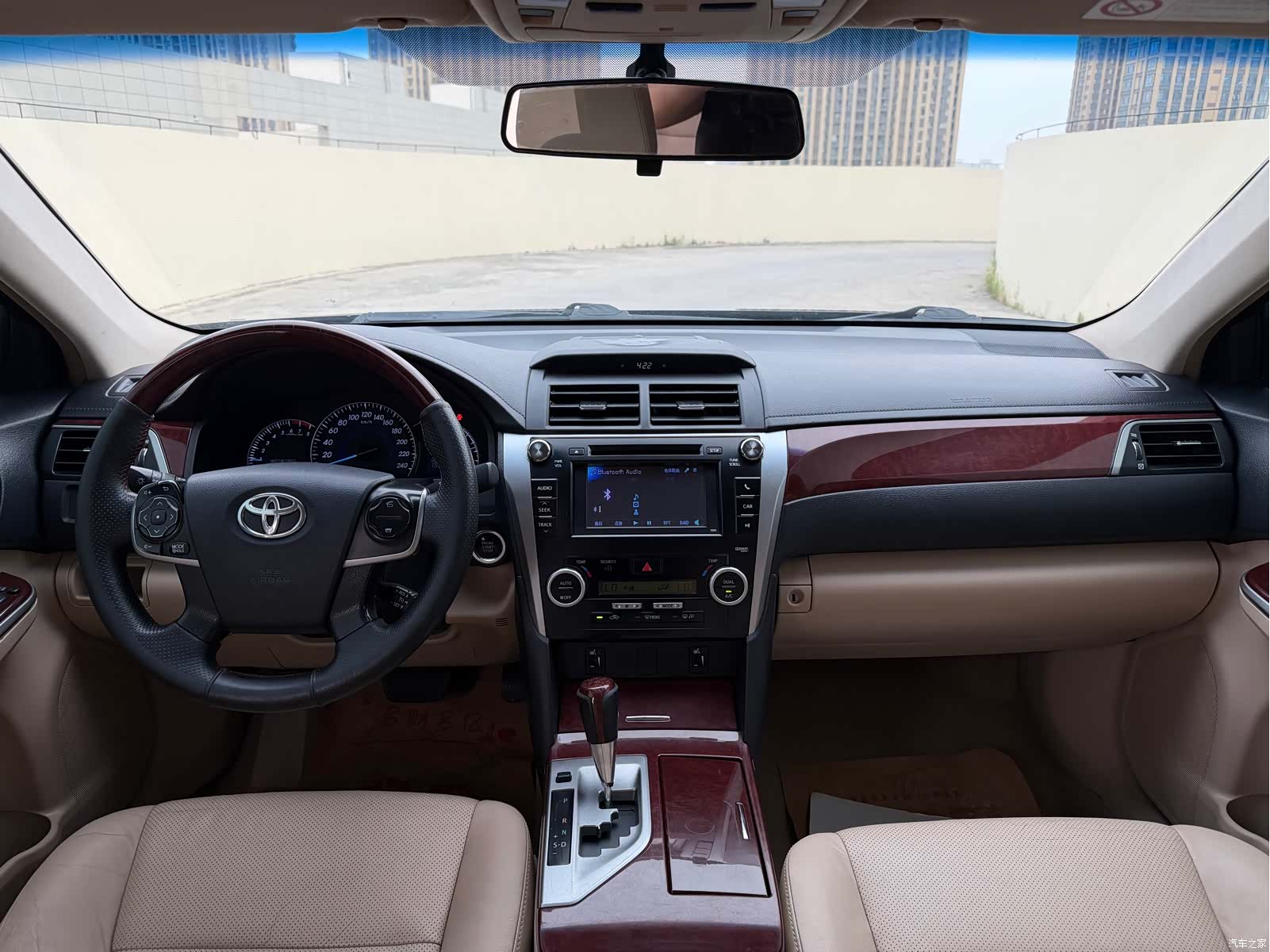 Toyota Camry, 2012 8
